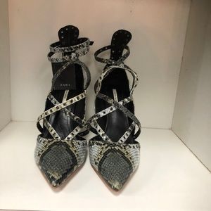Zara Basic Snake Print Shoes